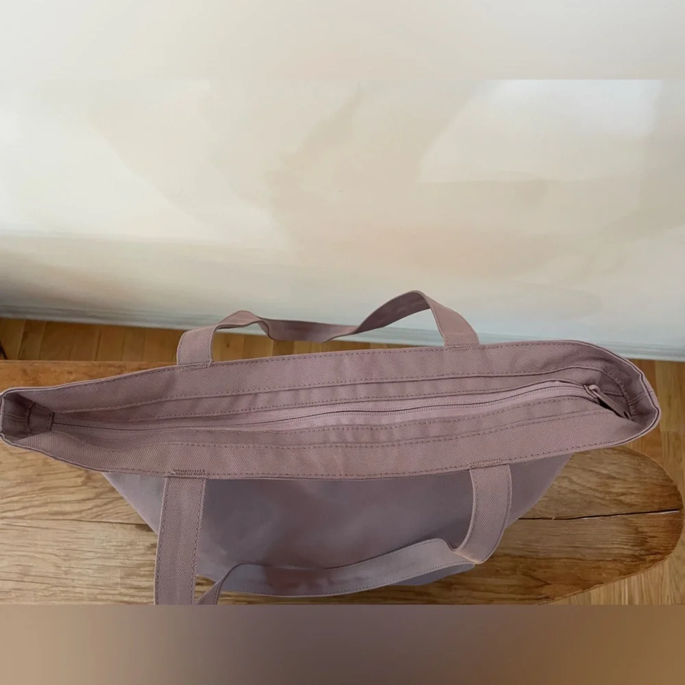Herschel Supply Co. Mica One Size Tote Bag Purse Purple Zip Top Canvas Bag